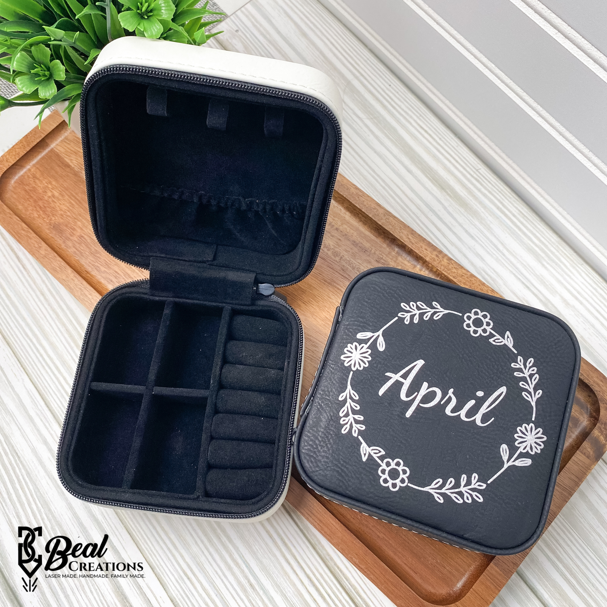 Personalized Travel Jewelry Box Wedding Gift Bridal Shower Party Bridesmaid Bride Graduation Mother's Day 4